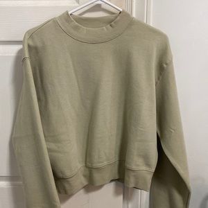 Aritzia TNA CozyAF Fleece Crewneck